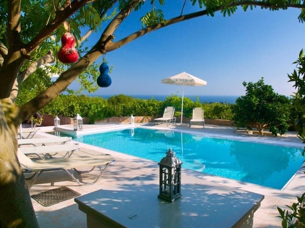 Piscina all'aperto