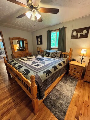 3 Schlafzimmer, Bügeleisen/Bügelbrett, kostenloses WLAN, Bettwäsche