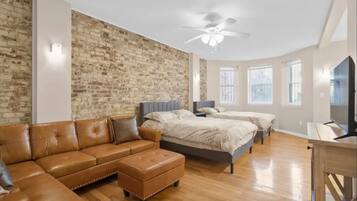 1 chambre, fer et planche Ă repasser, Wi-Fi, draps fournis