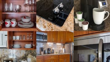Kühlschrank, Mikrowelle, Ofen, Wasserkocher mit Kaffee-/Teezubehör