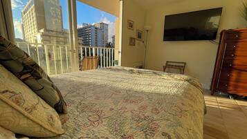 Iron/ironing board, travel crib, free WiFi, bed sheets