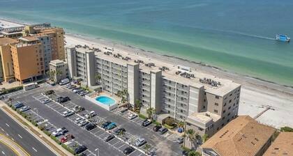 Best Value on the Beach! Beach Chairs and Canopy Included