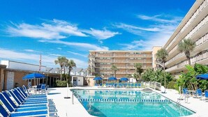 屋外プール、温水プール