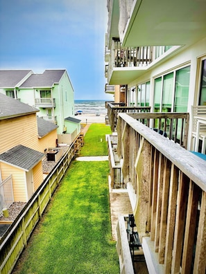 Property grounds - 2 Bedroom, 2 Bathroom CONDO North Padre Island Beach Front (Corpus Christi)