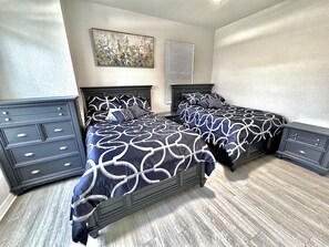 3 Schlafzimmer, Bügeleisen/Bügelbrett, WLAN, Bettwäsche