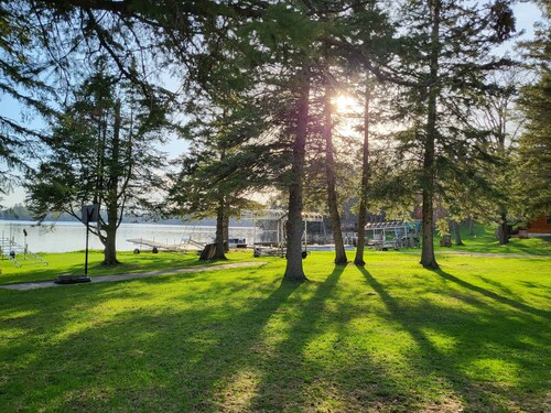 Tiny bungalow secluded in the woods with lake view.  Pets accepted!