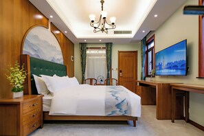 Habitación triple clásica | Escritorio, espacio para trabajar con un portátil, wifi gratis