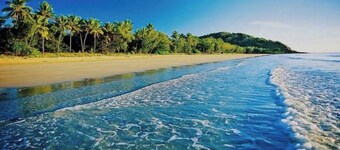 Your Own Private Cottage in the heart of Town.