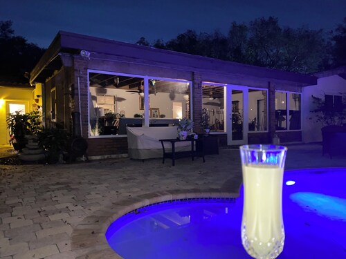 Glamping Miami Farm area RV friendly between Kendall and Key Largo hookup ready!