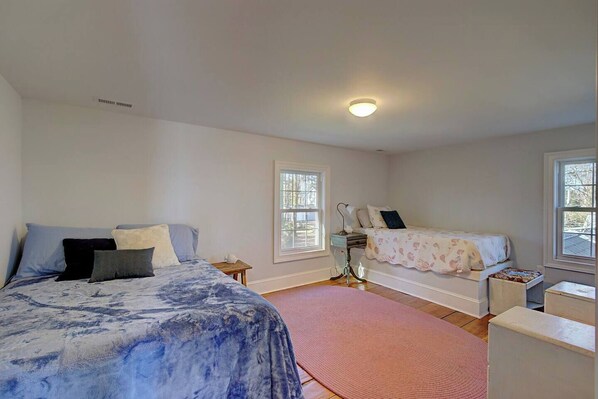 4 habitaciones, cuna de viaje, wifi y ropa de cama 