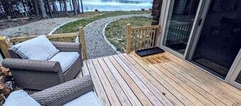 Sportsmans Waterfront Log Cabin