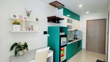 1 bedroom, desk, laptop workspace, free WiFi