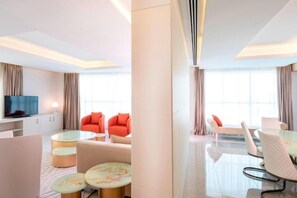 Interior - Deluxe Room Near Al Maha Regency Hotel Sharjah (Sharjah)