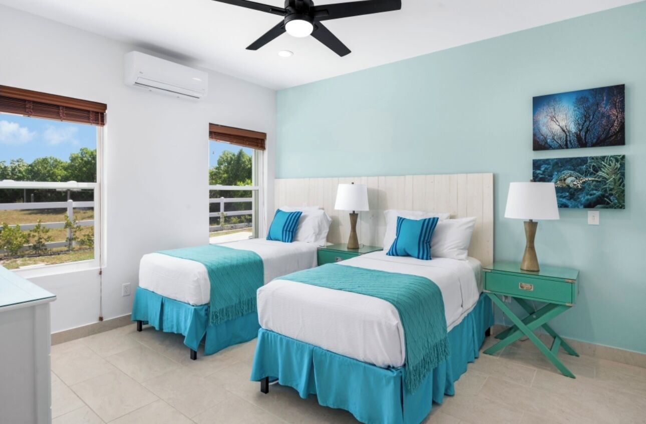 3 Schlafzimmer, Zimmersafe, Bügeleisen/Bügelbrett, Reisekinderbett