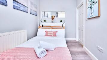 1 bedroom, iron/ironing board, WiFi, bed sheets