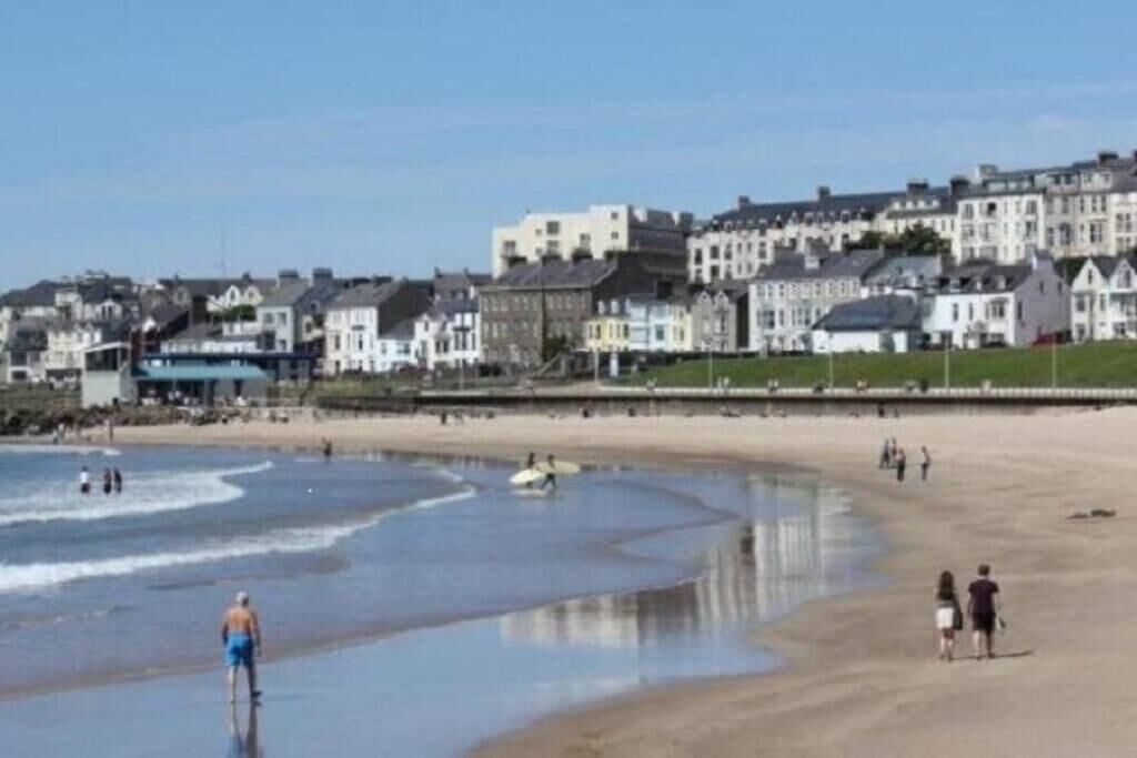 Strand