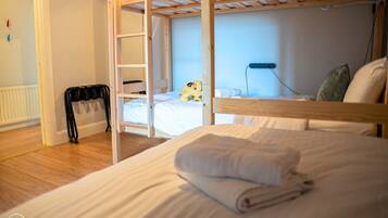 2 bedrooms, desk, iron/ironing board, travel cot