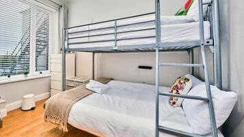 2 camere, ferro/asse da stiro, Wi-Fi, lenzuola