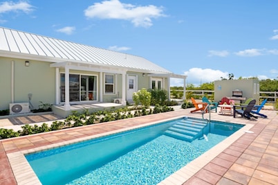 CorkTree Villa: 2 BDR