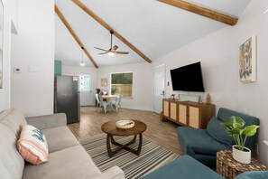 Smart TV, video games - Coastal Casita PCB: Your Ultimate Panama City Beach Retreat (Panama City Beach)