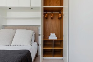 1 quarto, ferros/tábuas de passar roupa, Wi-Fi, roupa de cama