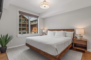2 slaapkamers, een strijkplank/strijkijzer, wifi, beddengoed
