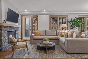 TV, fireplace - Spring Creek Vacations 3 BR Premier Condo 213TM (Canmore)