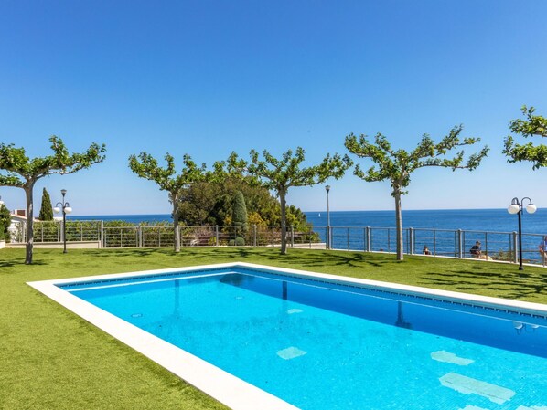 Pool - Apartment Fane by Interhome (Llançà)