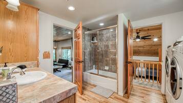 Jetted tub, hair dryer, towels, soap