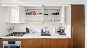 Microwave, oven, stovetop, dishwasher