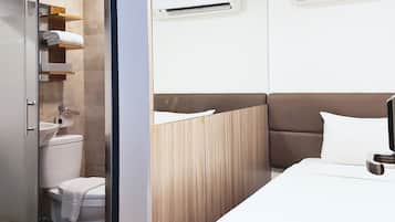 Standard Single Room, No Windows | Meja, Wi-fi percuma