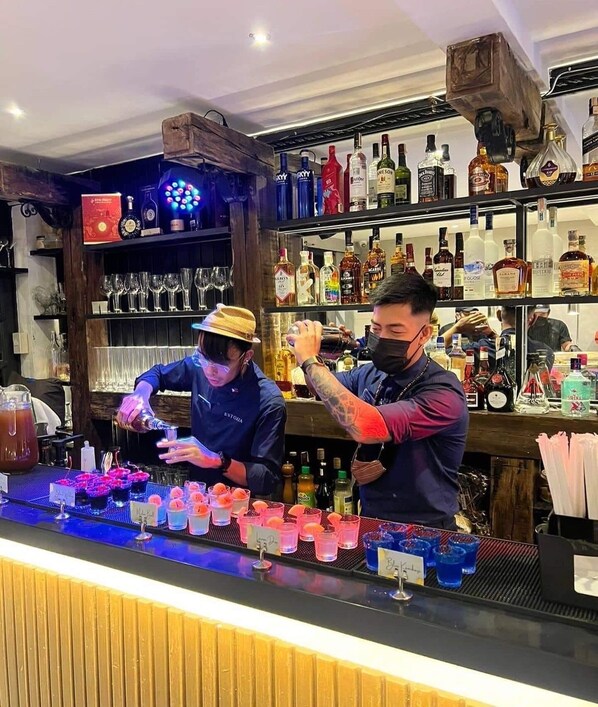 Bar (on property) - Anex Hotel-Manila (Manila)