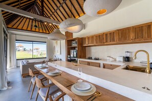 Villa | Private kitchen | Toaster