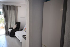 1 bedroom, iron/ironing board, free WiFi, bed sheets - Anacasa Oasis Beach II Marineta PB1116 (Denia)