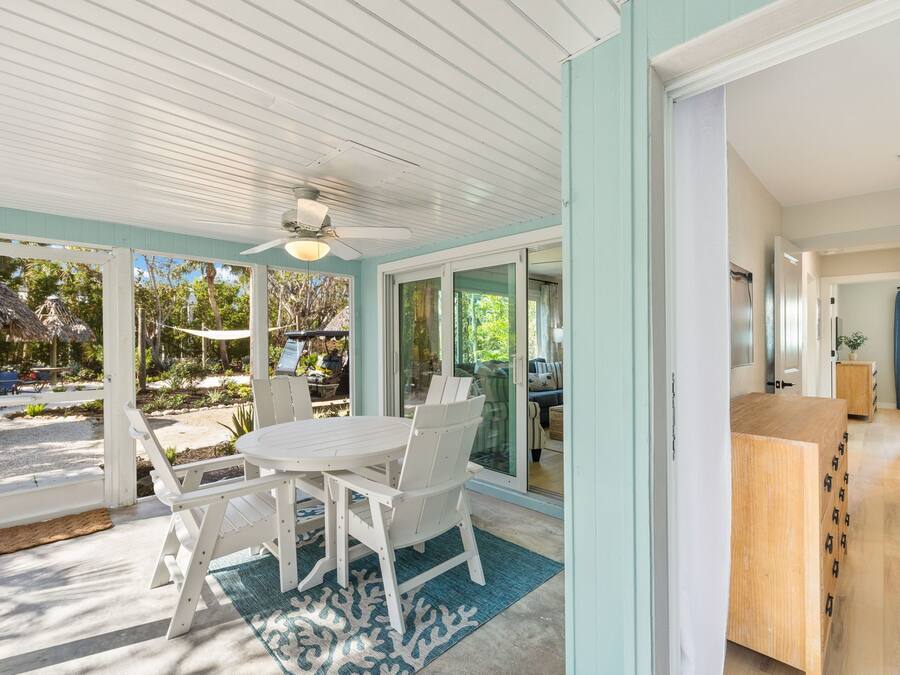 Premium Cottage, Lanai, Garden View | Terrace/patio