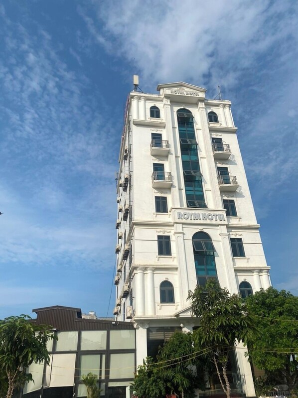 Exterior - Royal Hotel Cua Lo Beach (Vinh)