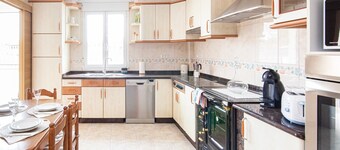 AG Casa Belenda con Jardín 11pax, Santiago a 40km