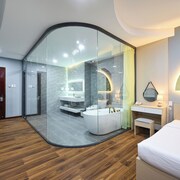 Sunrise Airport Hotel