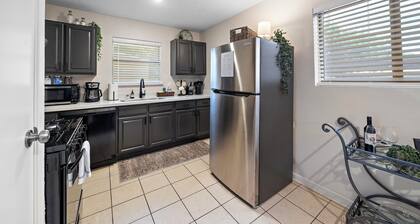 Seabrook Sanctuary – Family Retreat Near the Coast