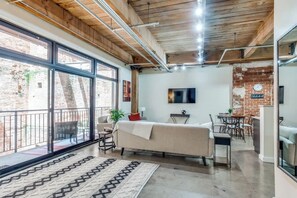 リビング エリア