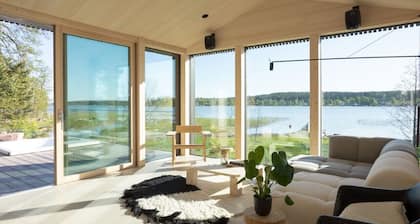 Stay North - Unique Design Home