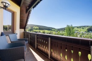 Terrace/patio - 'Superior Einraumappartement mit Infrarotkabine' (Marienberg)