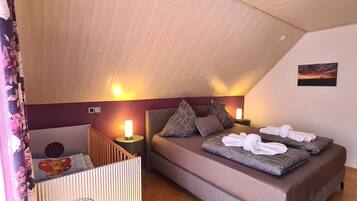 2 chambres, Wi-Fi gratuit, draps fournis