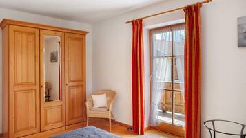 3 Schlafzimmer, kostenloses WLAN, Bettwäsche