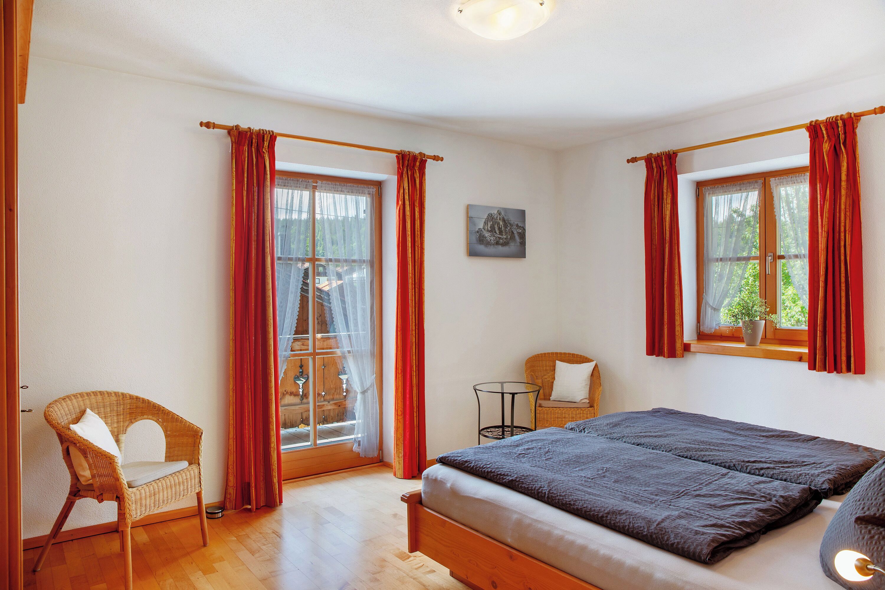 3 bedrooms, free WiFi, bed sheets