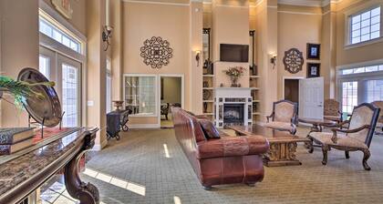 Half-Mi to Grand Lake: Townhome w/ Hot Tub