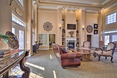 Half-Mi to Grand Lake: Townhome w/ Hot Tub