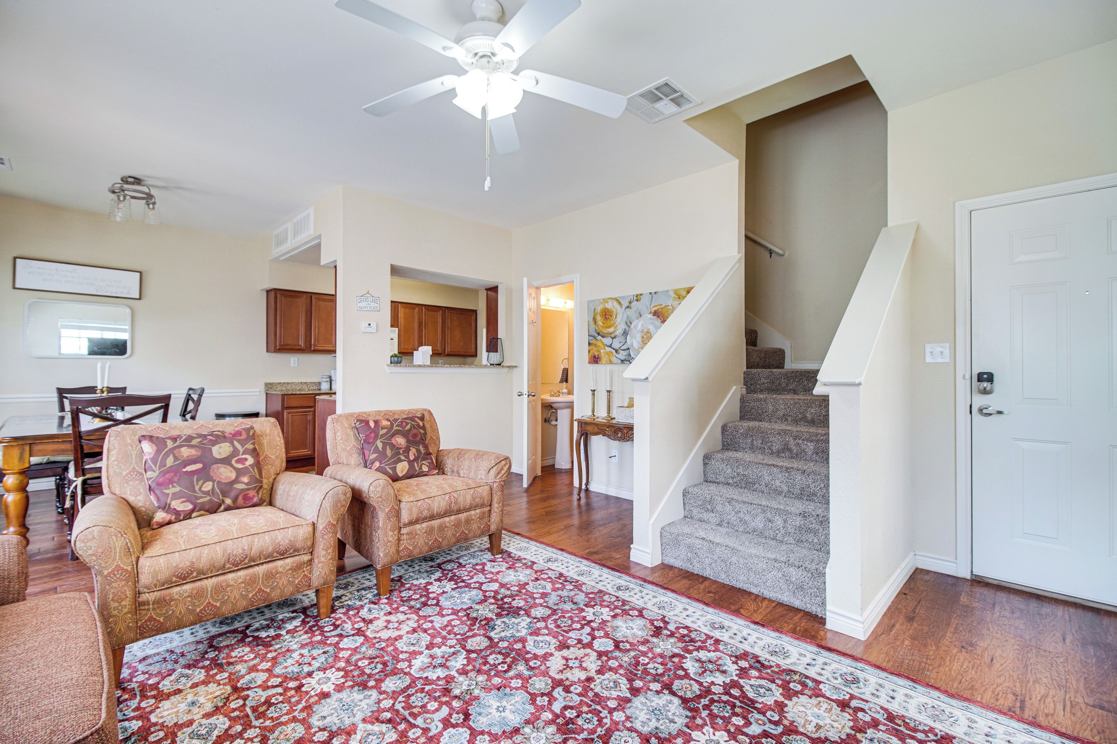 Half-mi To Grand Lake: Townhome W/ Hot Tub - Grove, OK