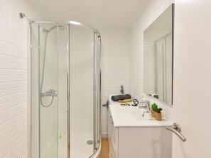 Apartment | Badezimmer