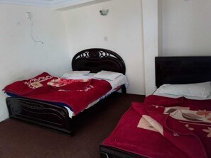 Triple Room - Murree Continental Hotel (Murree)